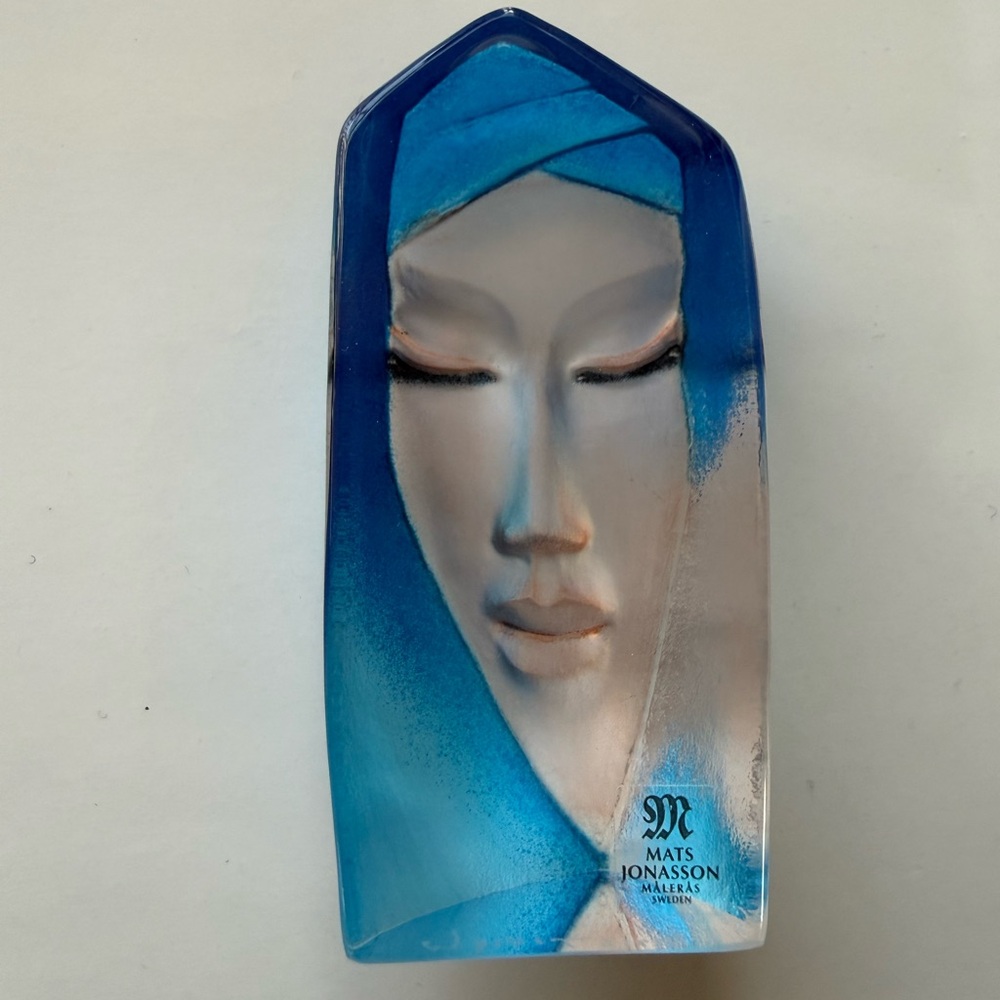 Mats Jonasson Maleras Sweden Elegant Blue Batzeba Crystal Art Sculpture & Stand!